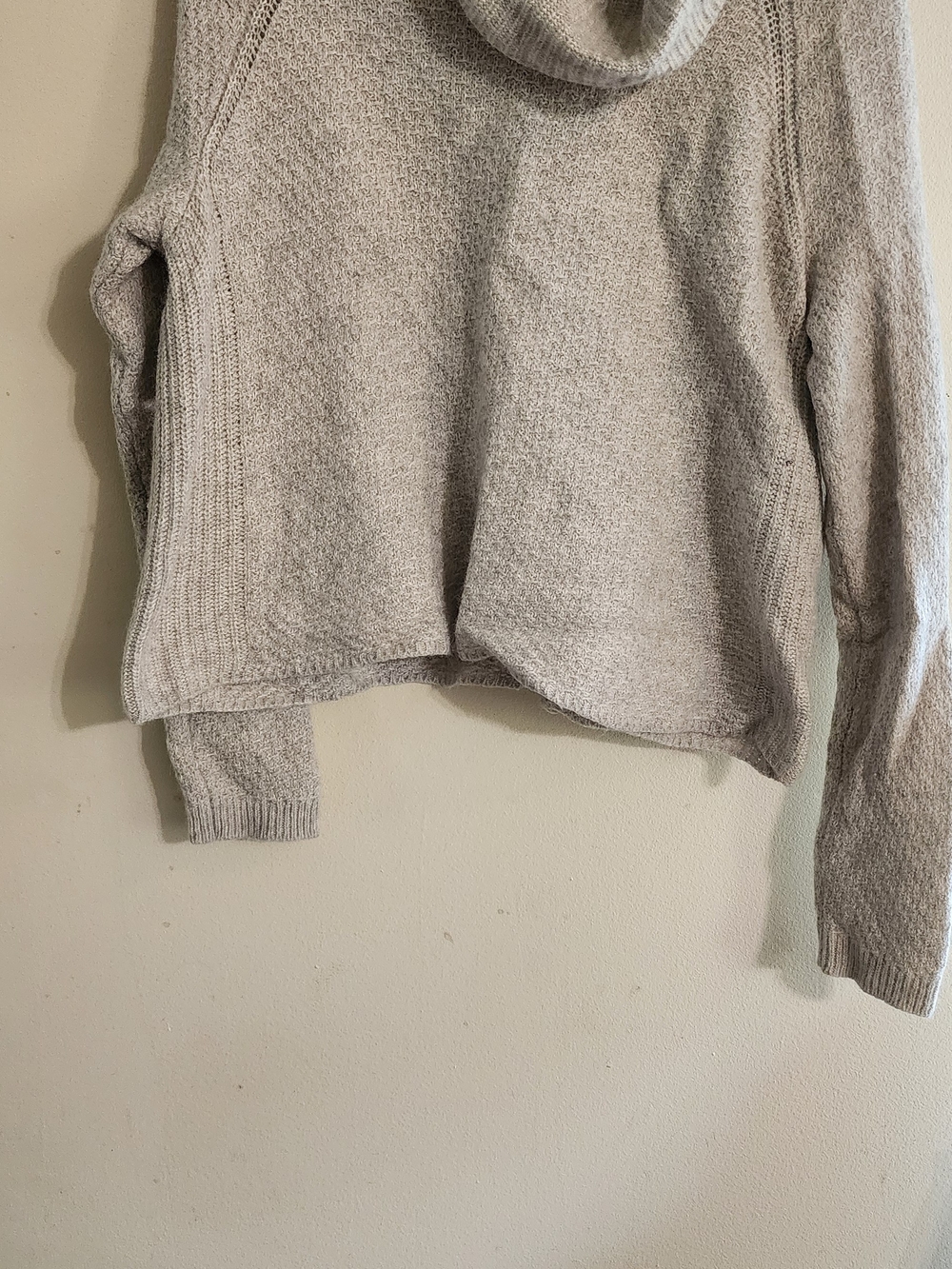 Banana Republic Marled Oat Beige Alpaca Merino Wool Cowl Neck Sweater M Petite
